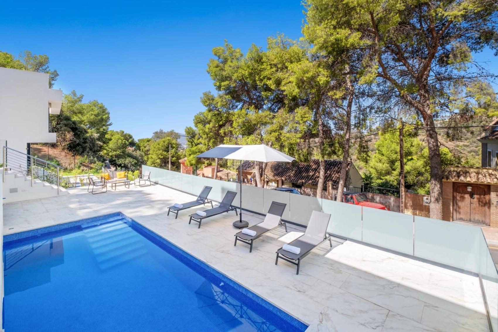Villas Pinares De San Anton - Sea, City, Mountain, Views Малага Екстериор снимка